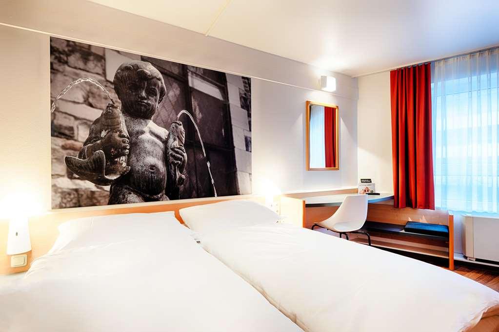 B&B Hotel Aachen-Hbf Room photo