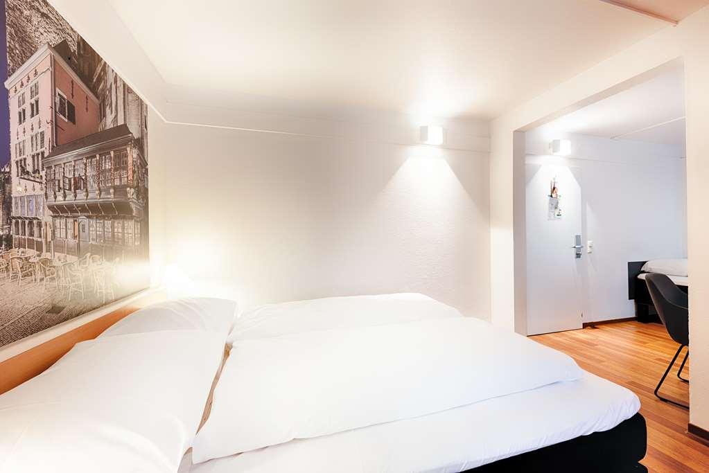 B&B Hotel Aachen-Hbf Room photo