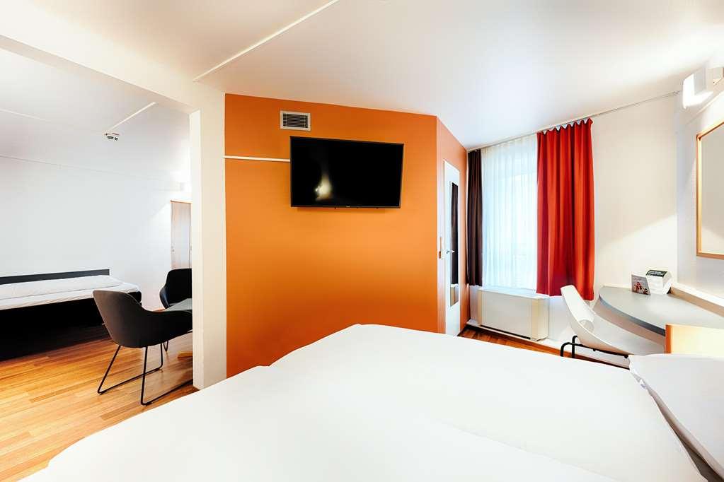 B&B Hotel Aachen-Hbf Room photo