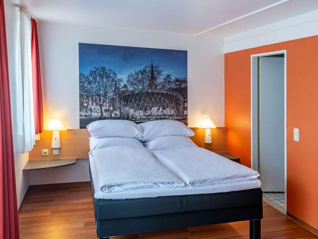 B&B Hotel Aachen-Hbf Room photo